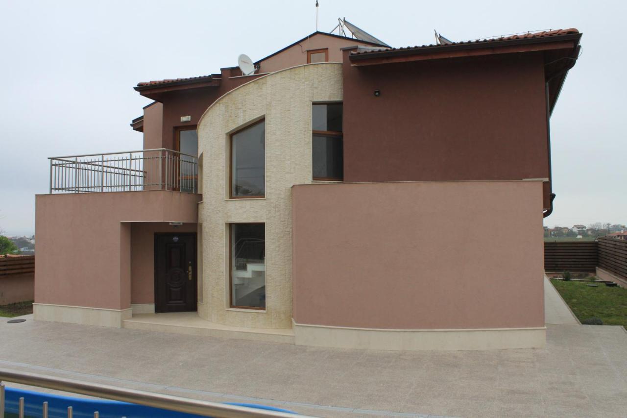 Sea & Hill Guest Houses Хотелски Тип لوزينيتس المظهر الخارجي الصورة