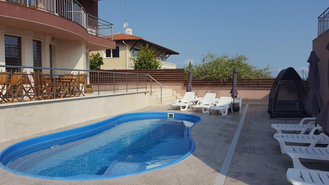 Sea & Hill Guest Houses Хотелски Тип لوزينيتس المظهر الخارجي الصورة
