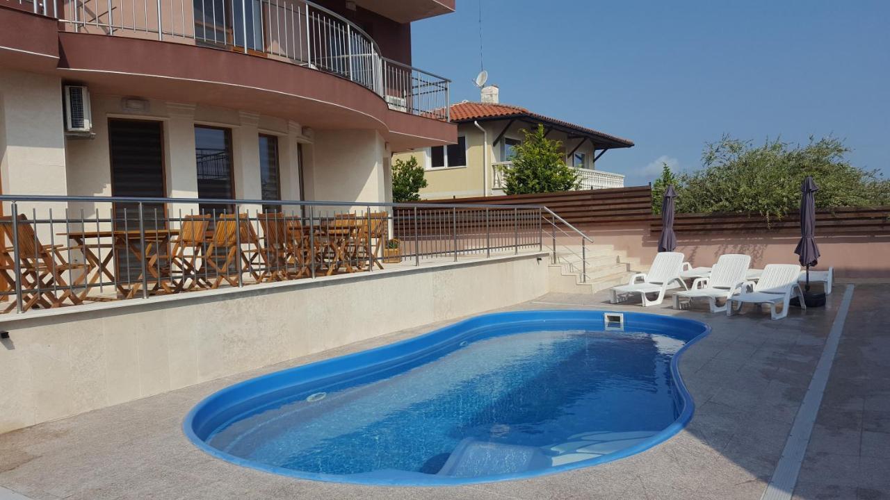 Sea & Hill Guest Houses Хотелски Тип لوزينيتس المظهر الخارجي الصورة